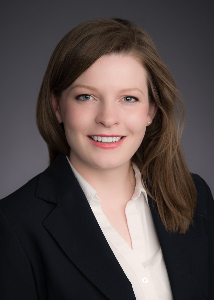 Helen Farnan Carpenter headshot